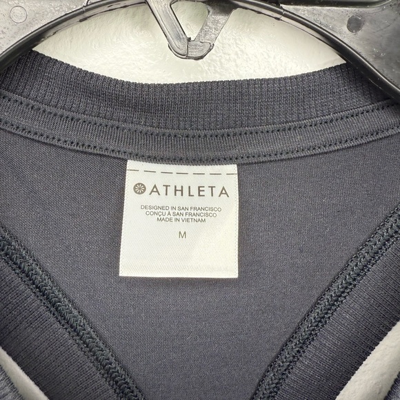 Athleta Women’s Tank Top Size M - Picture 4 of 4